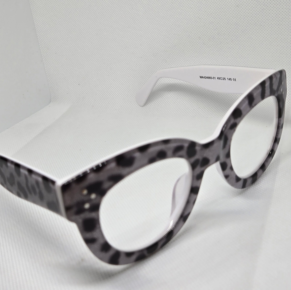 Leopard Print Cat-Eye Glasses - Picture 4 of 11